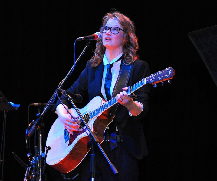 pevka by anton sečnik