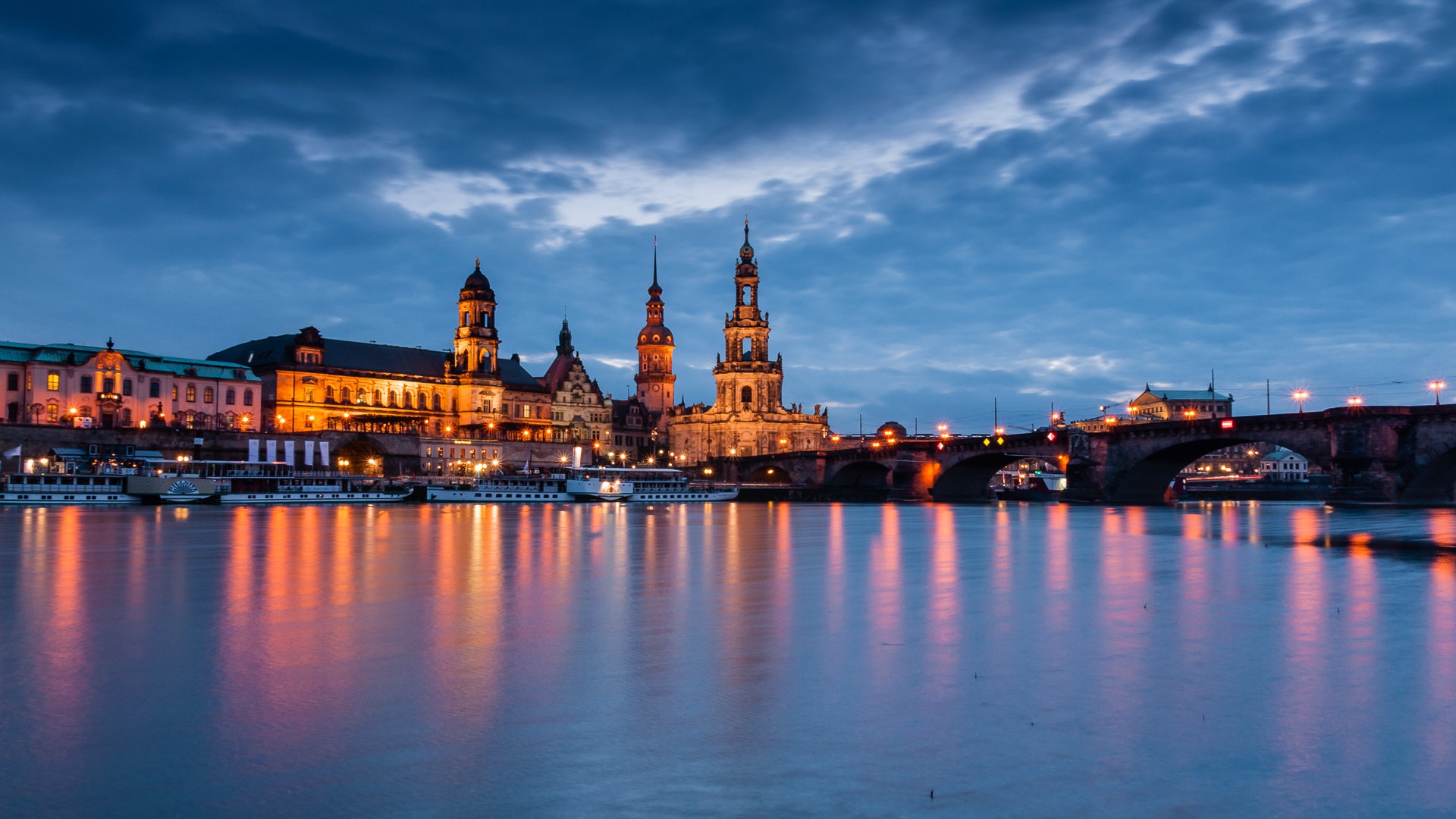 Dresden by Miha Melihen