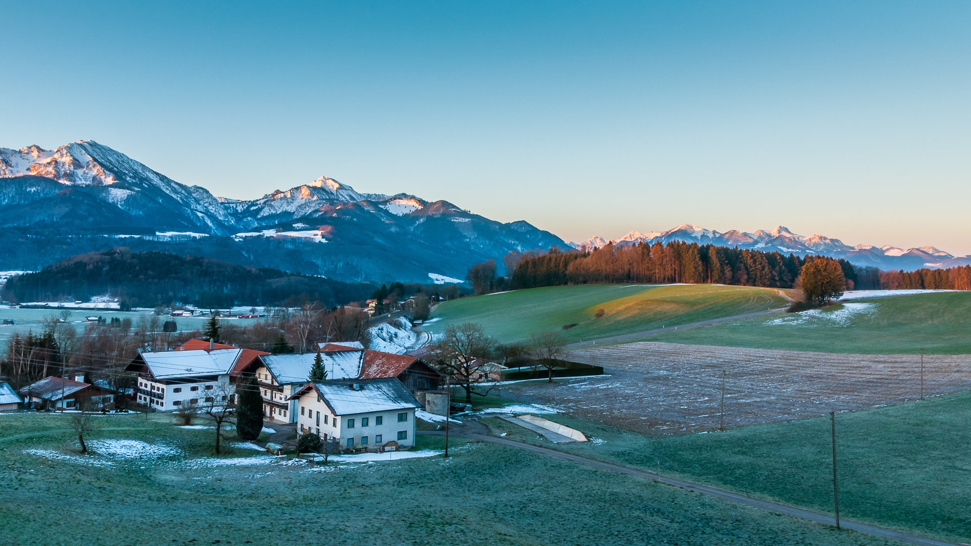 Hochfellen by Miha Melihen
