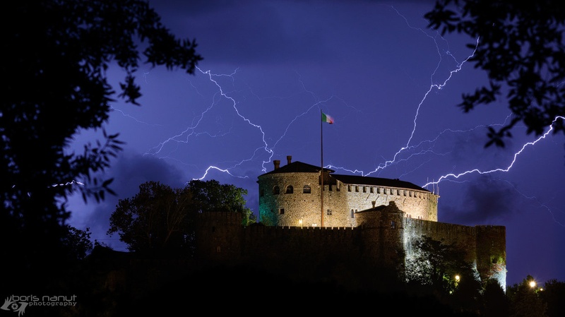 Electroshock by BORIS