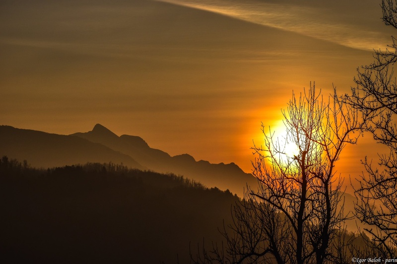 Krn zjutraj by Parin photo