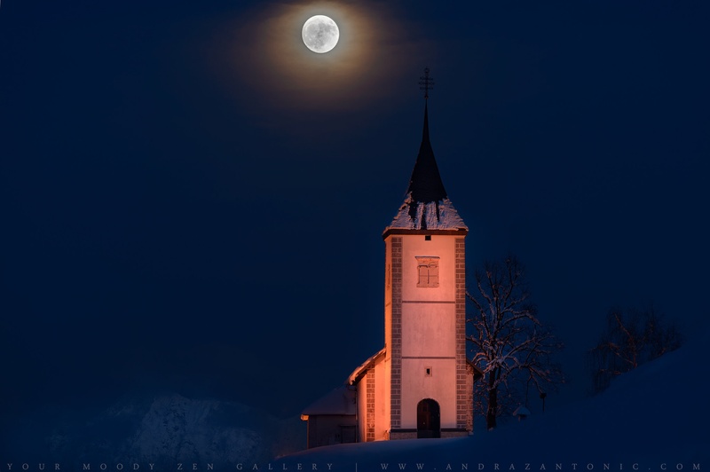 Jamnik Moonrise #2 by Andraž Antonič