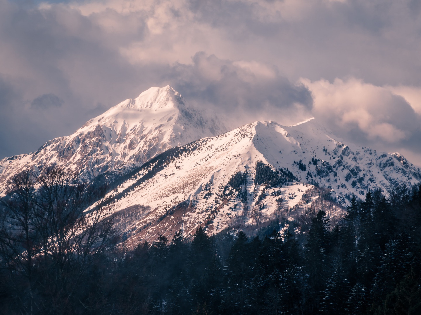 Srednji vrh in Storžič by Igor Mihačič