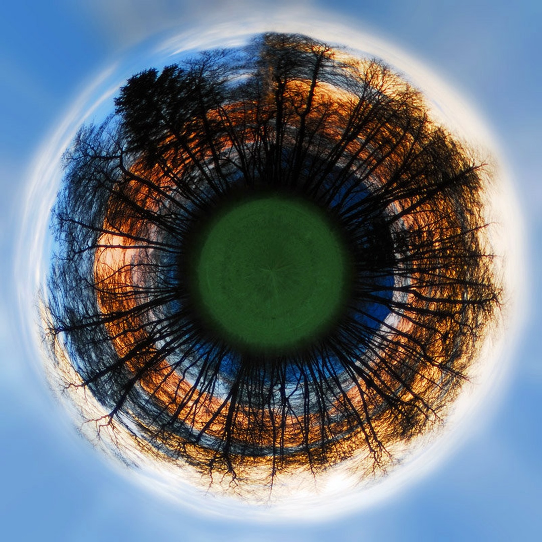PlaneToiD II by mihaaa