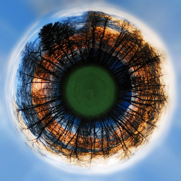 PlaneToiD II by mihaaa