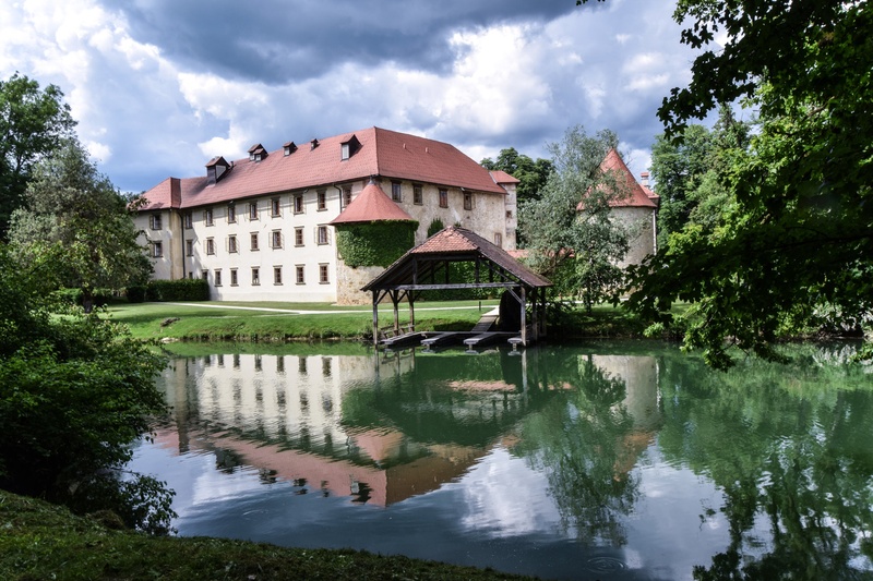 Grad Otočec by Nejc Blatnik