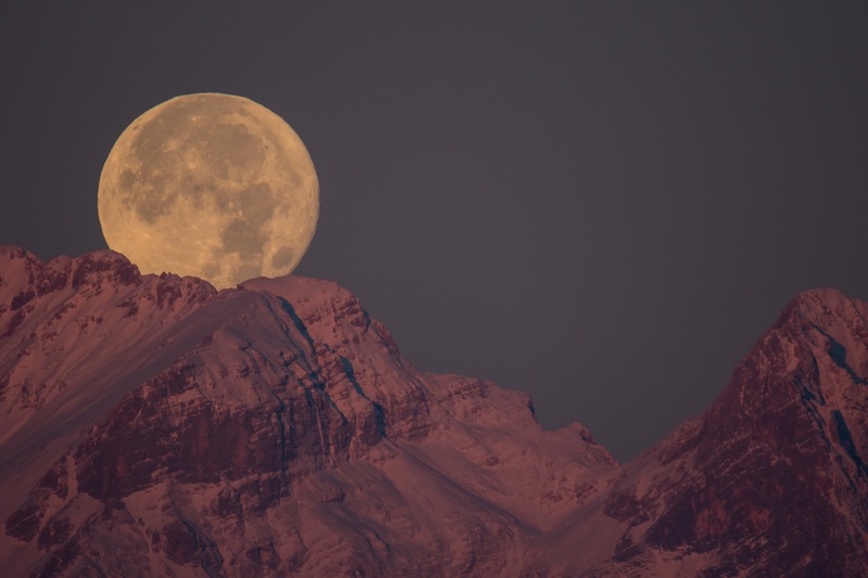 Super luna by Franci Veternik