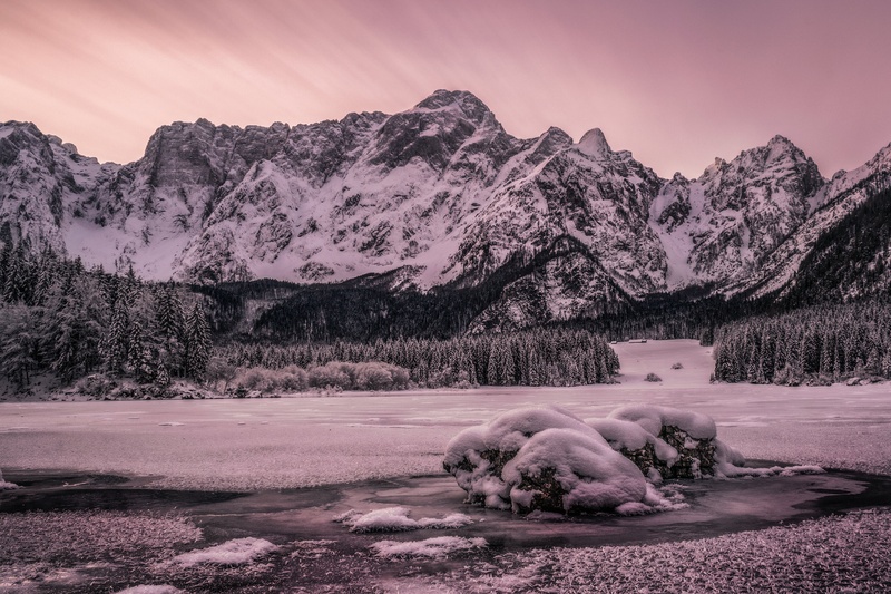 Belopeško jezero by Tadej Škofič