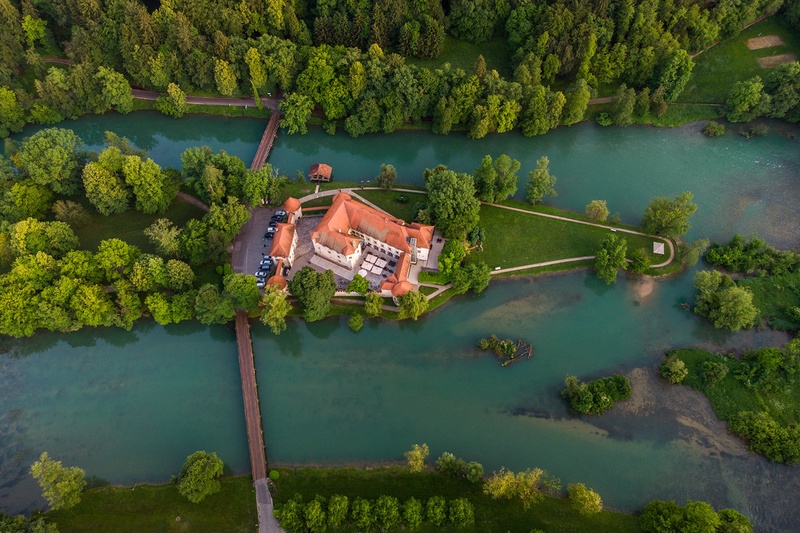 Grad Otočec by Joško Šimic