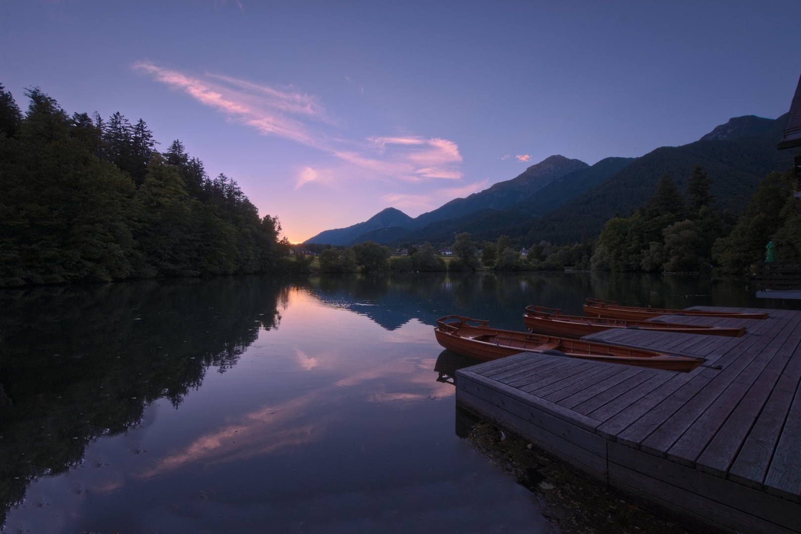 Jezero Črnava by Anej Krajnc