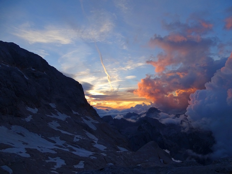 TRIGLAV NAD OBLAKI by Gregor Š