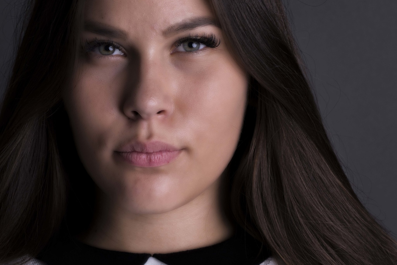Portret #2 by fortunablaz