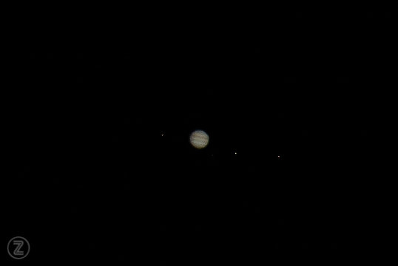Jupiter in tri lune by Zoran Vidrih