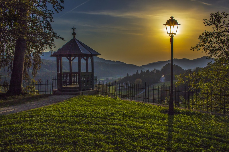 Sunlight. by lostinframes