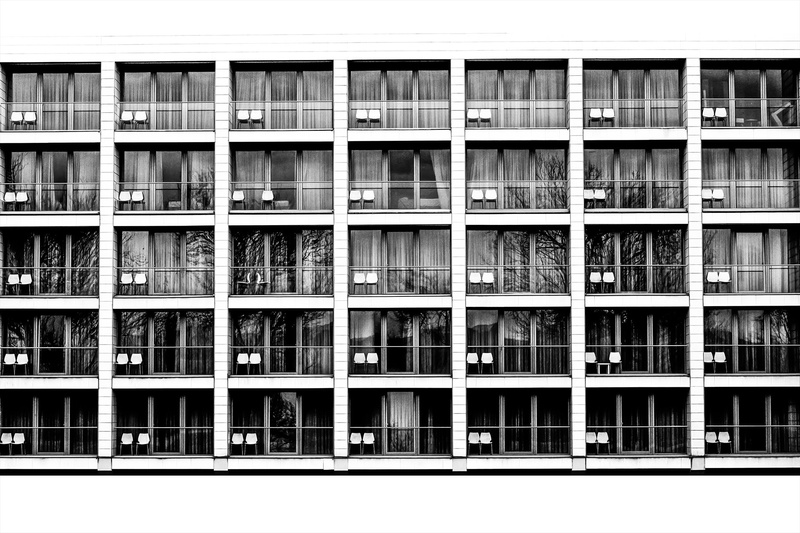 BW by lostinframes