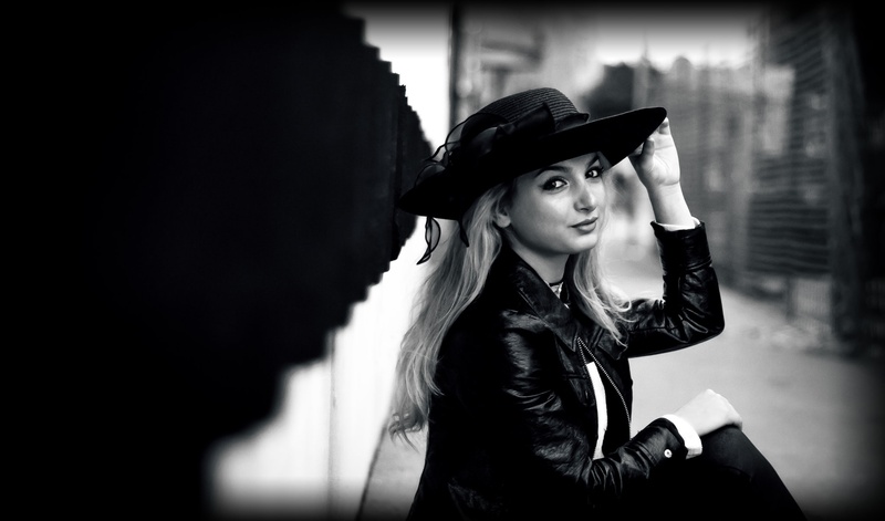 Bnw. by lostinframes