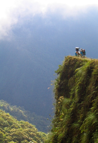 V Yungas! by gnioco