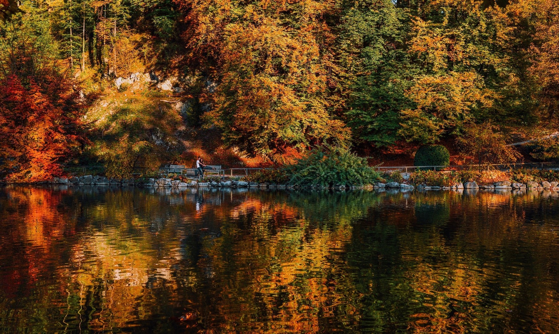oktobrska by