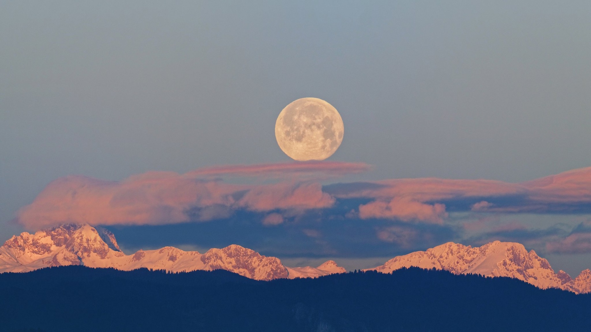 POLNA LUNA NAD JULIJCI by CEVAMUS SUMAVEC