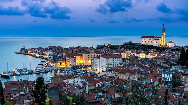 Piran zvecer by Jerry mura
