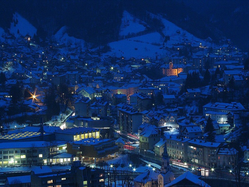 Idrija by Night 3 by matevz