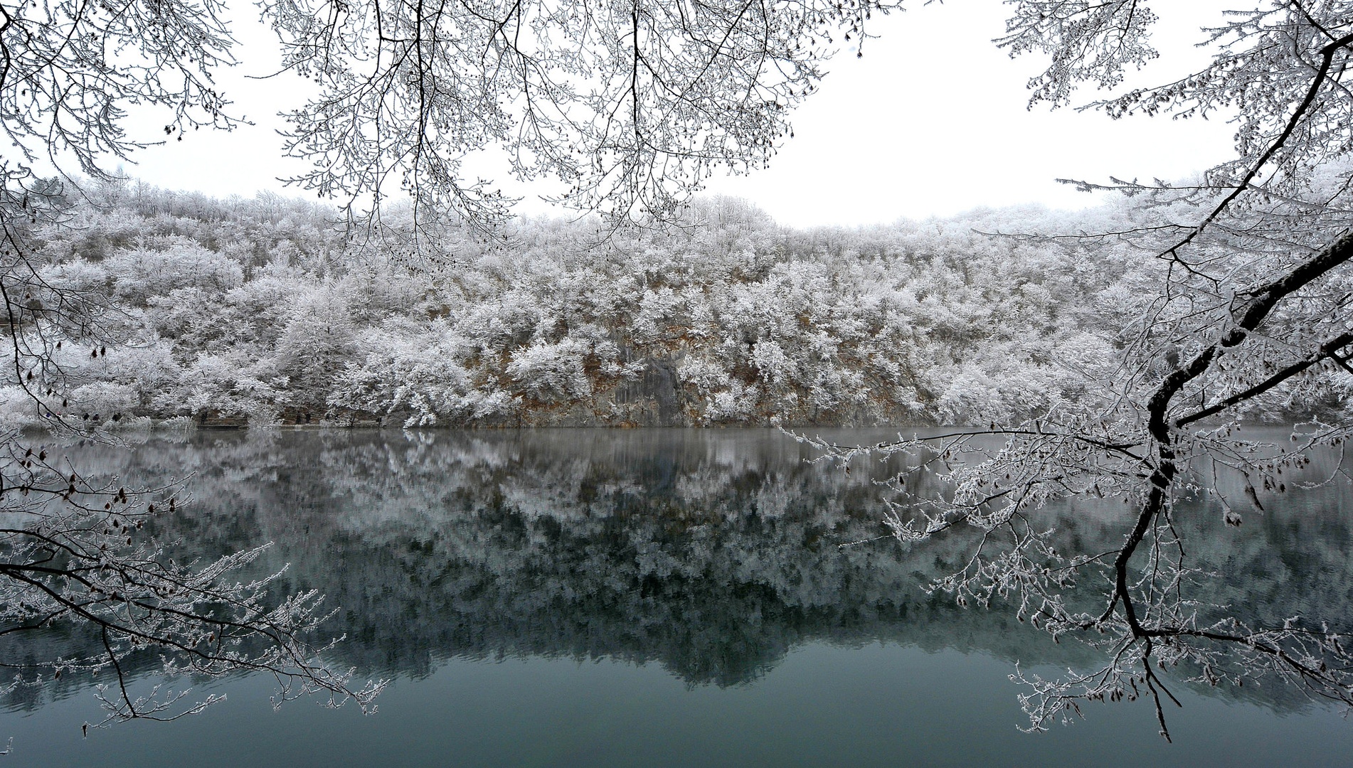 Ledeno kraljestvo (narodni park Plitvice) by Marko Predovič