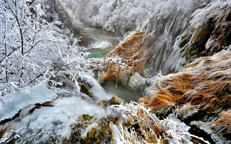 Narodni park Plitvice (Plitvička jezera) by Marko Predovič