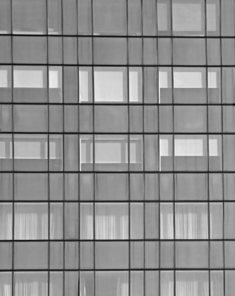Ljubljanska "safety glass" scena :-) by Marko Predovič