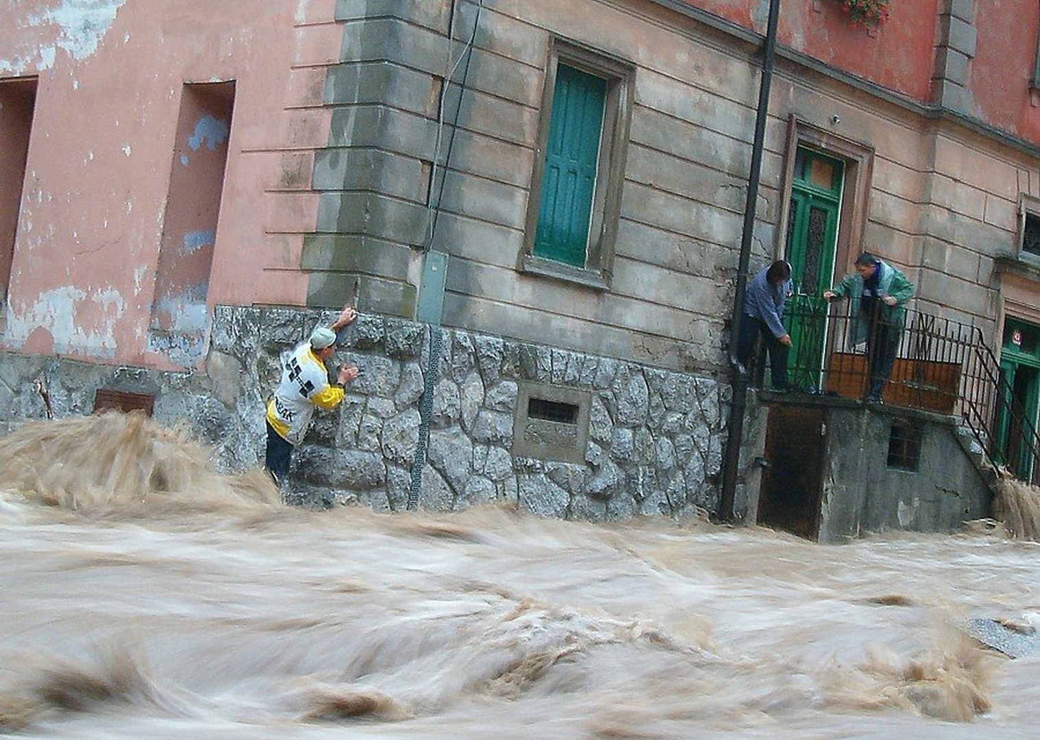 naš cunami.. by