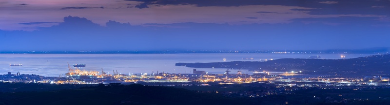 Koper ponoči by Toni Glavina