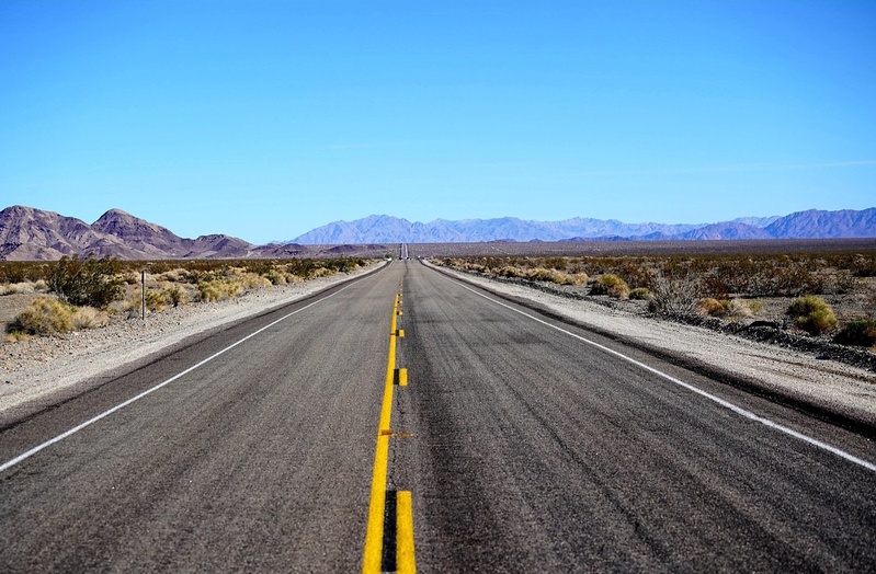 Mojave desert by Martina Bizjak