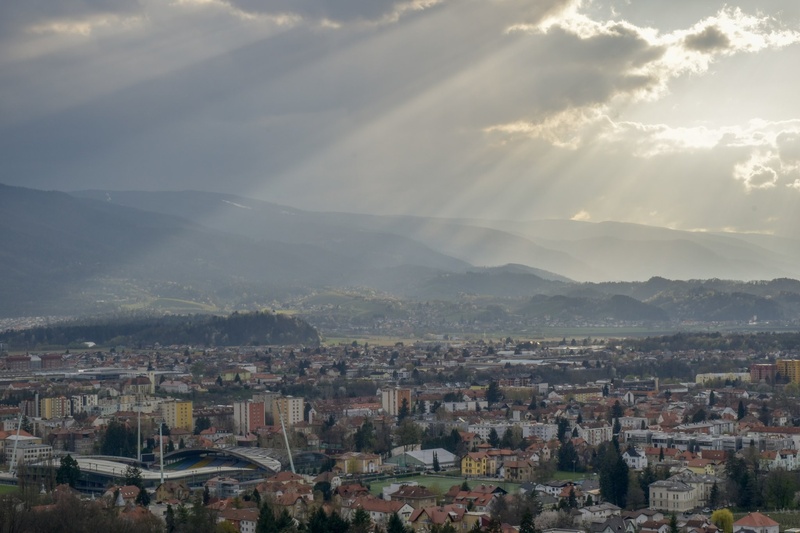 Maribor by Štefan Renič