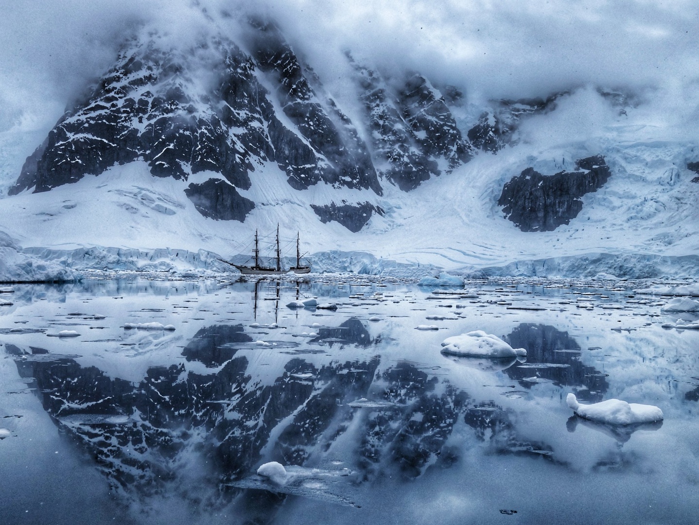 Europa by Artificial Freedom