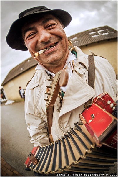 Zabavljač by Boris B. Voglar