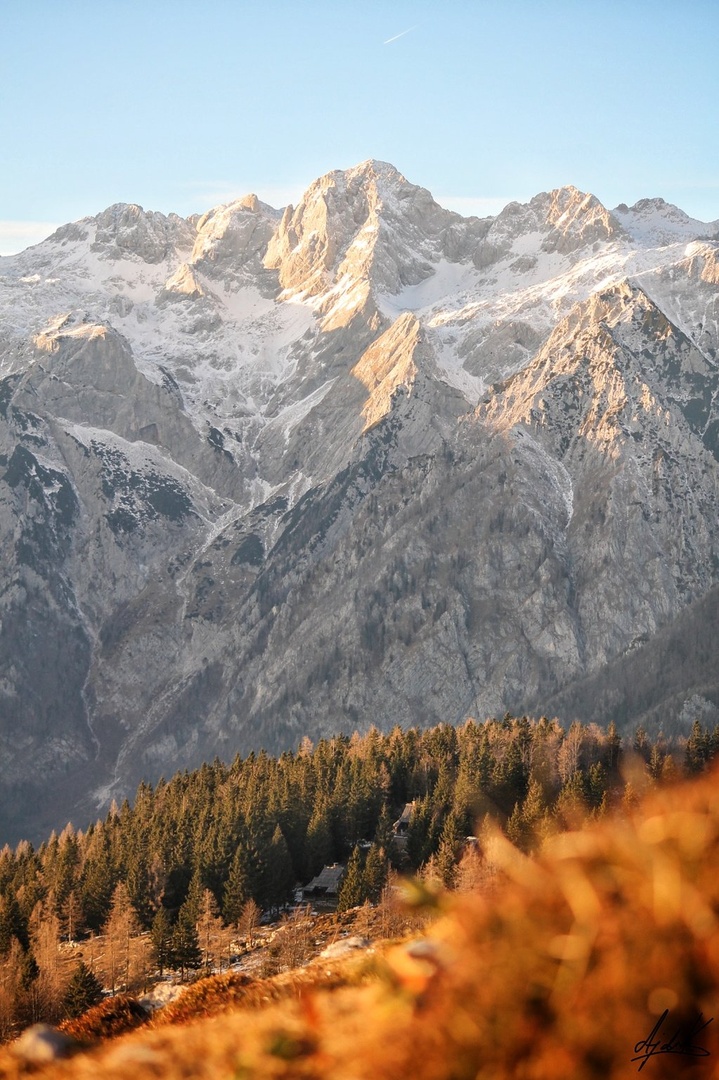 Mighty mountains by Ajda Kankaraš