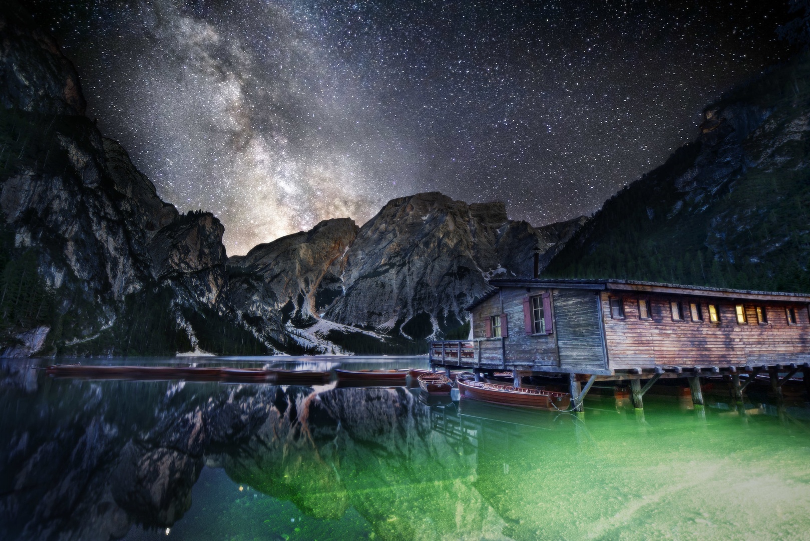 Pod nočnim nebom by Tadej Žlahtič