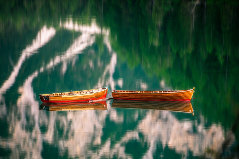Na zrcalcu by Tadej Žlahtič