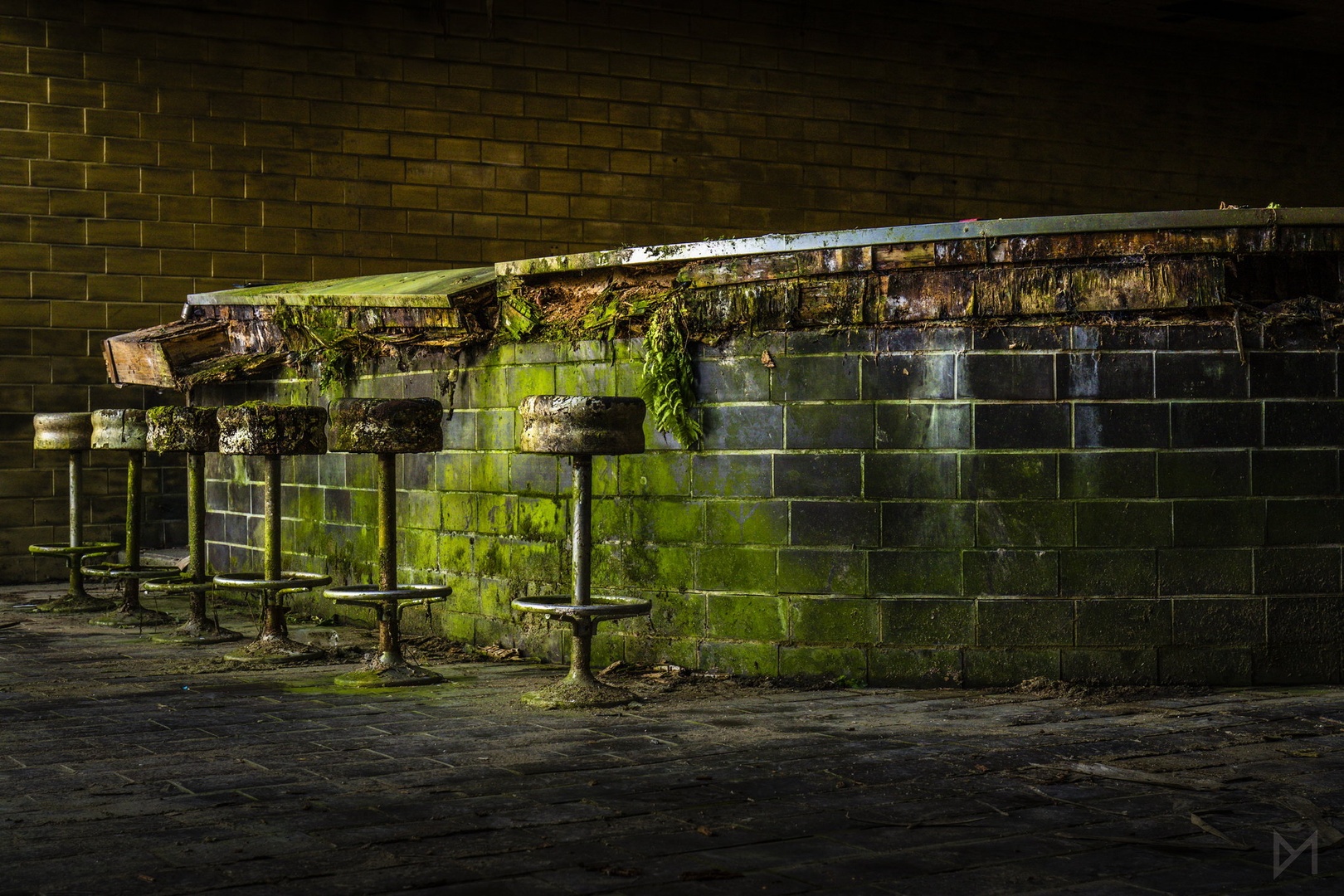 Bar lost in time... by Dejan Mržljak