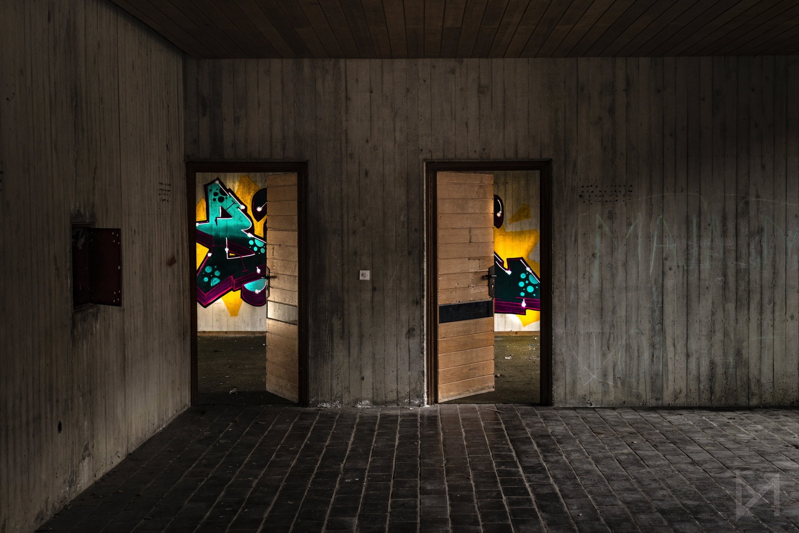 Art behind doors.. by Dejan Mržljak