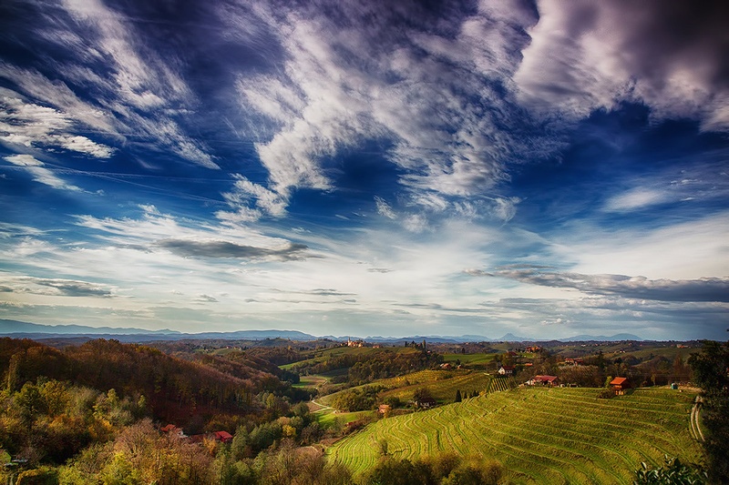 Lepa jesen by Emil B