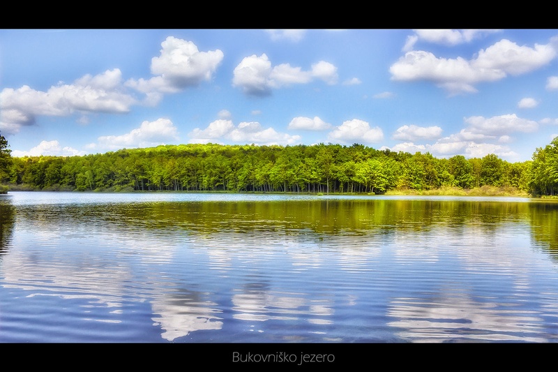 Bukovniško jezero I by Emil B