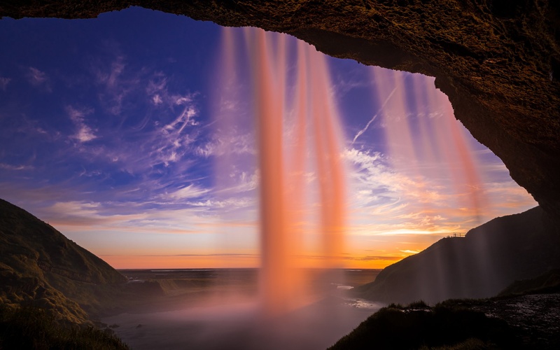 Iceland by maka magnolia