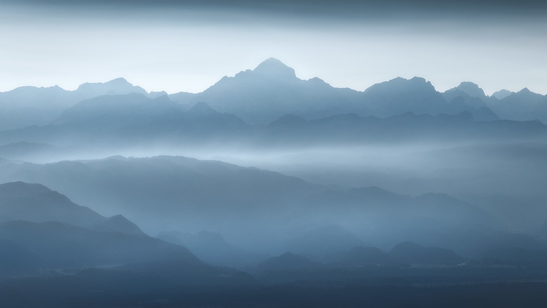 Triglav by Gregor Jerič