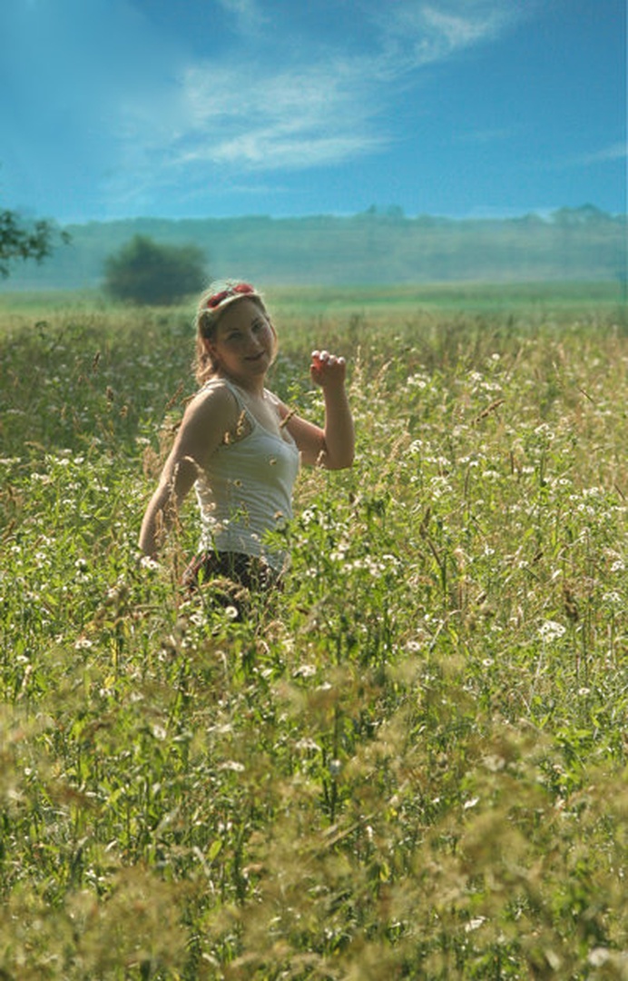 poletne trave by