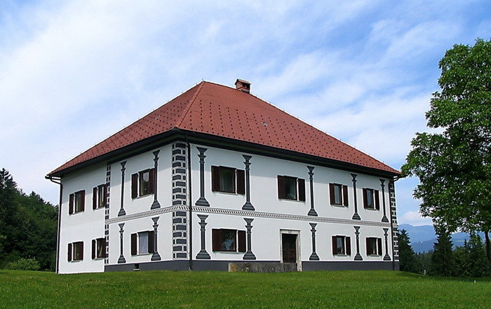 Von Letschi-dvorec by