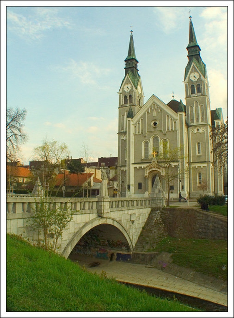 Trnovo by Matevž Bizjak
