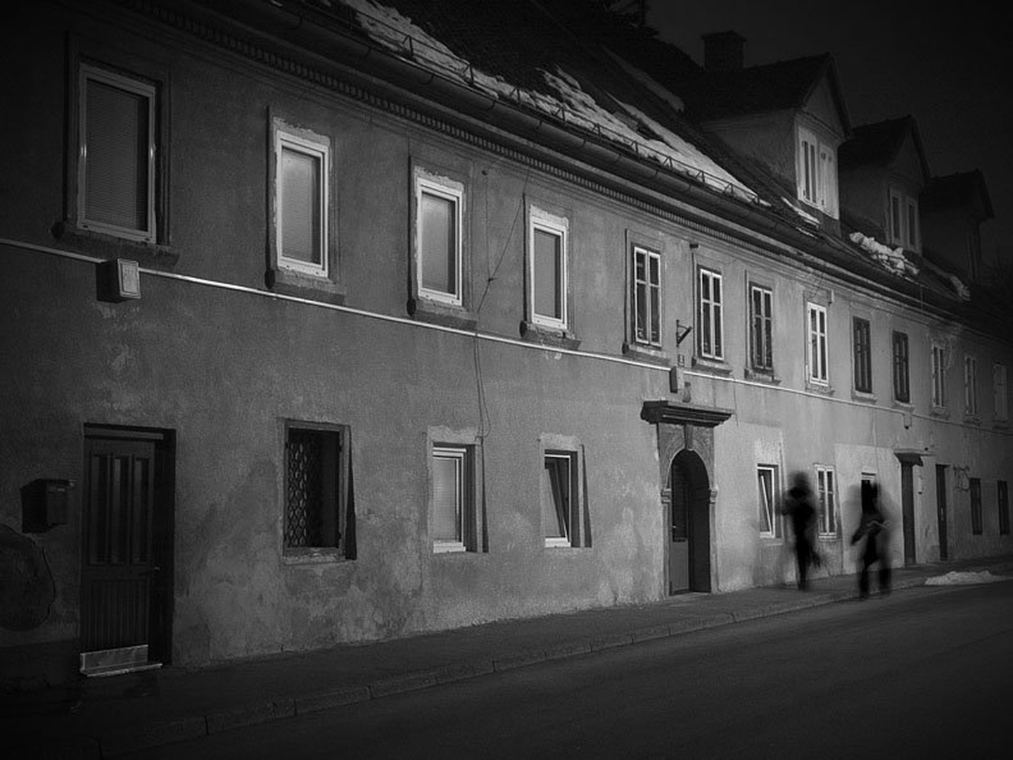 Nočna obiskovalca by Matevž Bizjak