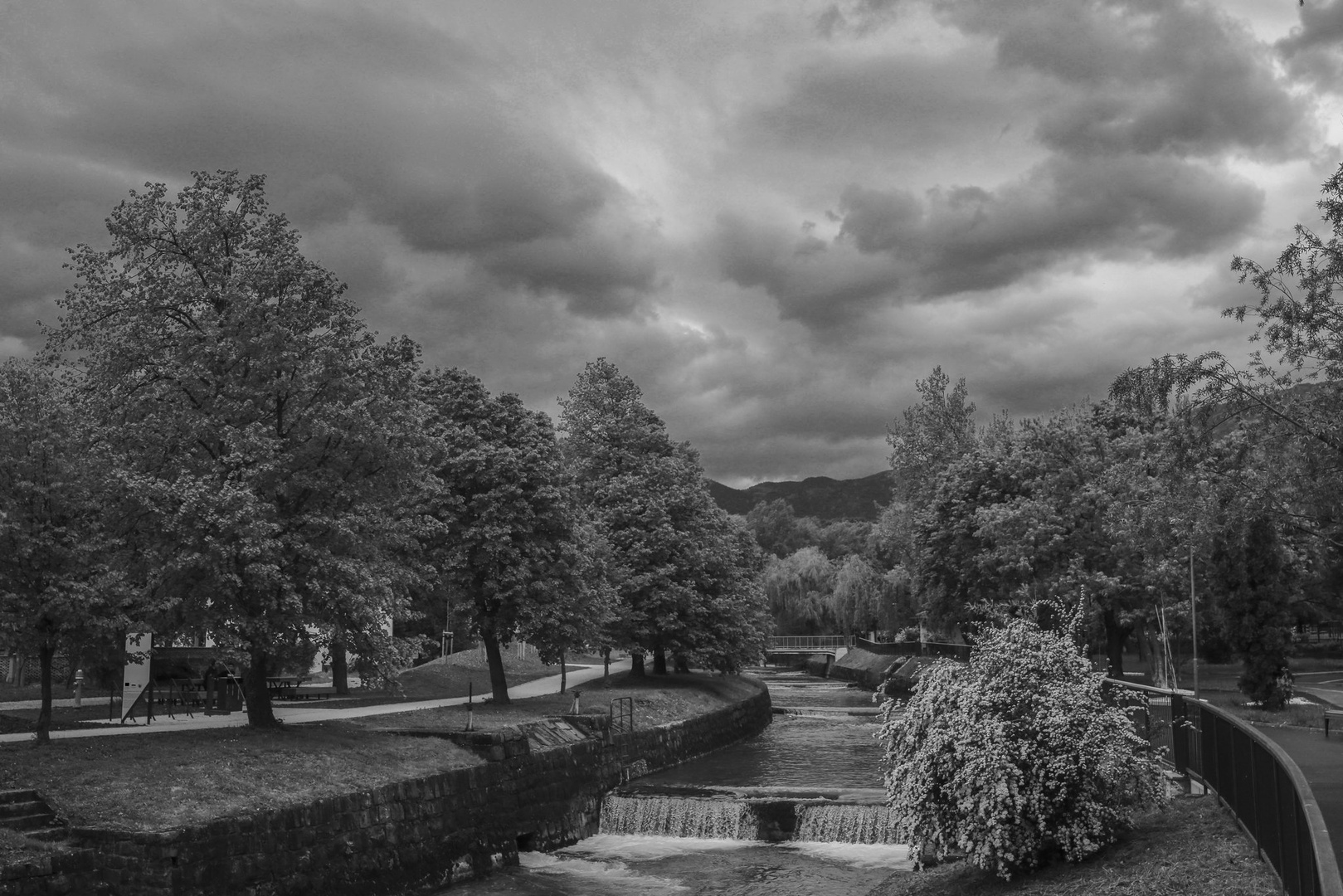 Nevihta bo. by