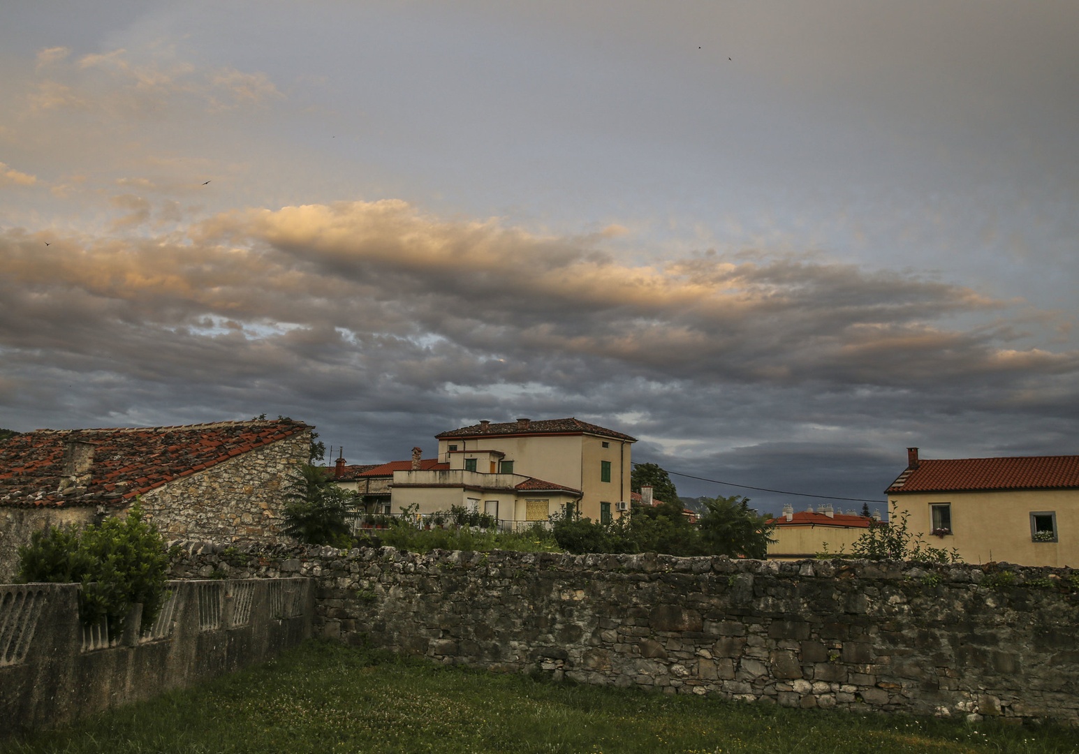 Večerna by