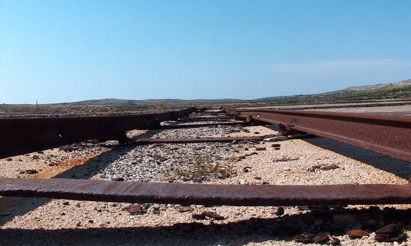 railway by daks